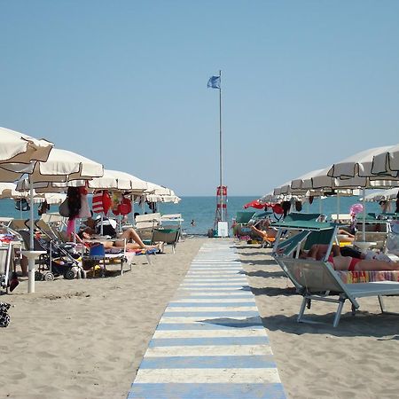 Residence Condominio Roma Eraclea Mare Buitenkant foto