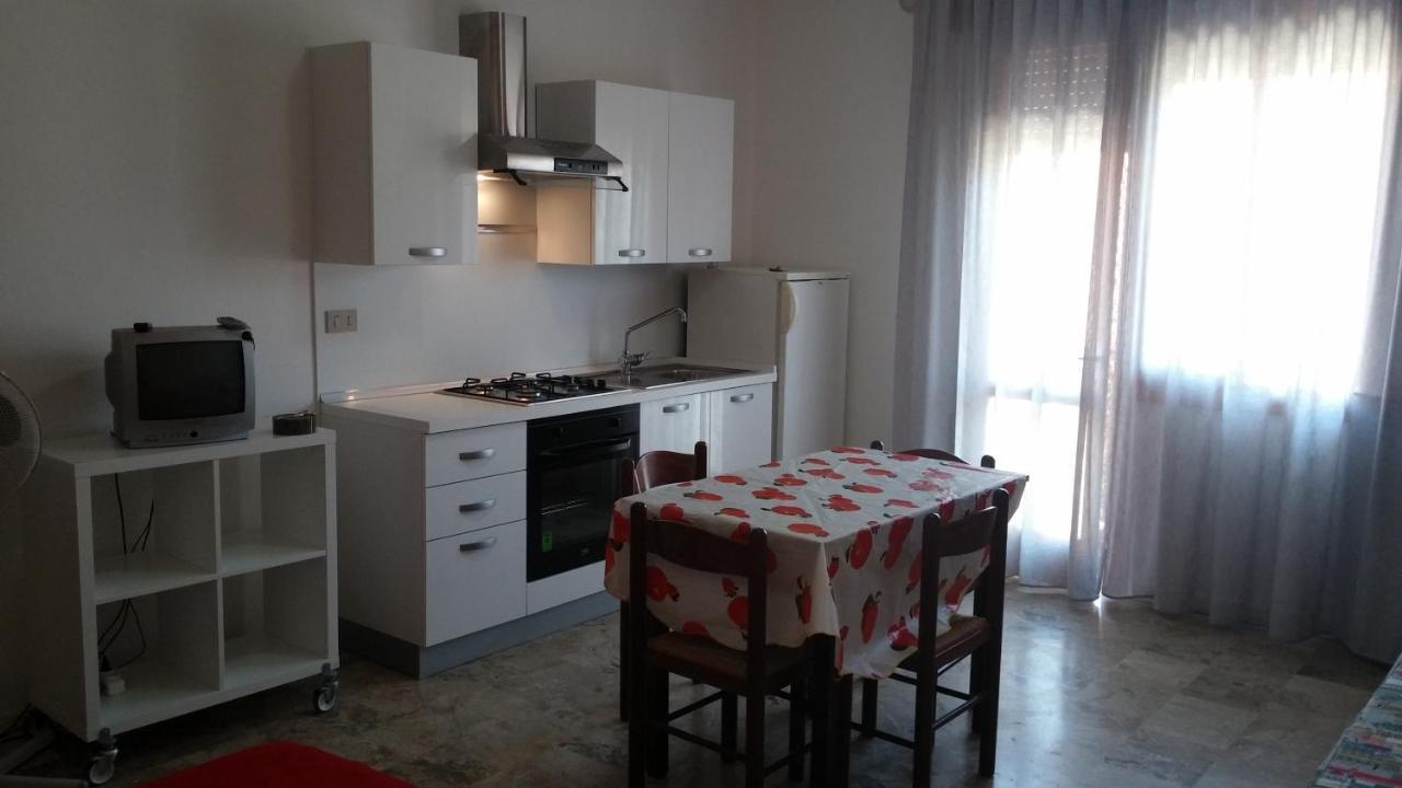 Residence Condominio Roma Eraclea Mare Buitenkant foto
